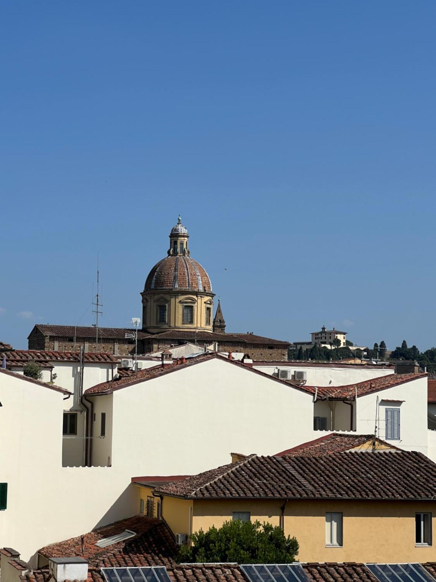 Santa Rosa Florence Apartments 3 Bedrooms - Private Parking Exterior foto